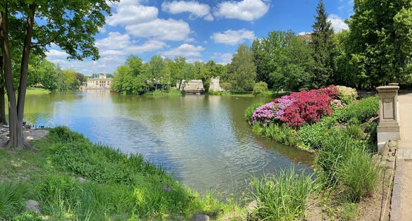 Photo of Royal Łazienki Park in Warsaw, Palace on the water, Lazienki Palace, Poland.