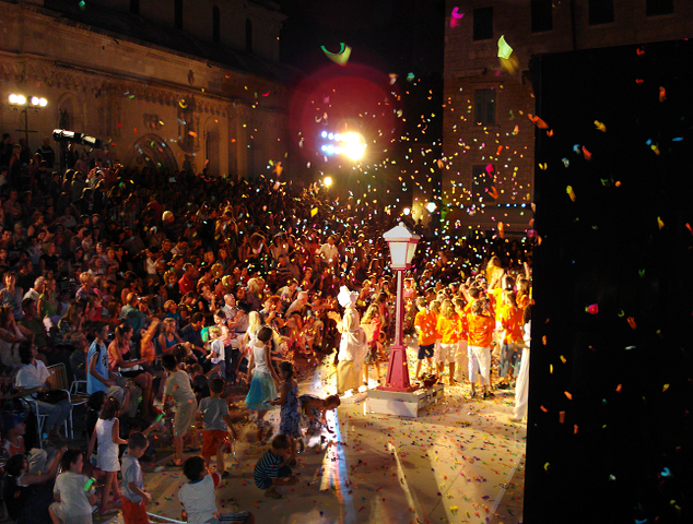 SIBENIK_festival_2007.png