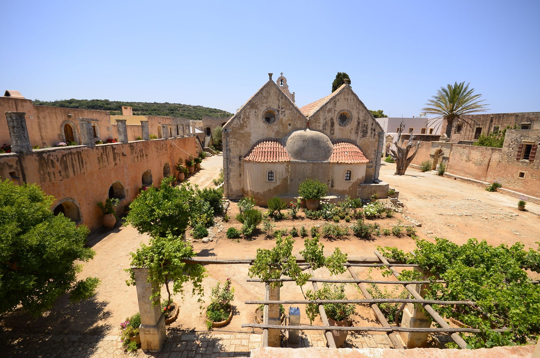 Arkadi monastery on Crete island.jpg