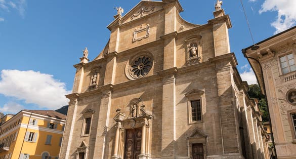 Photo of Chiesa Collegiata dei SS Pietro e Stefano church in Bellinzona, Switzerland.