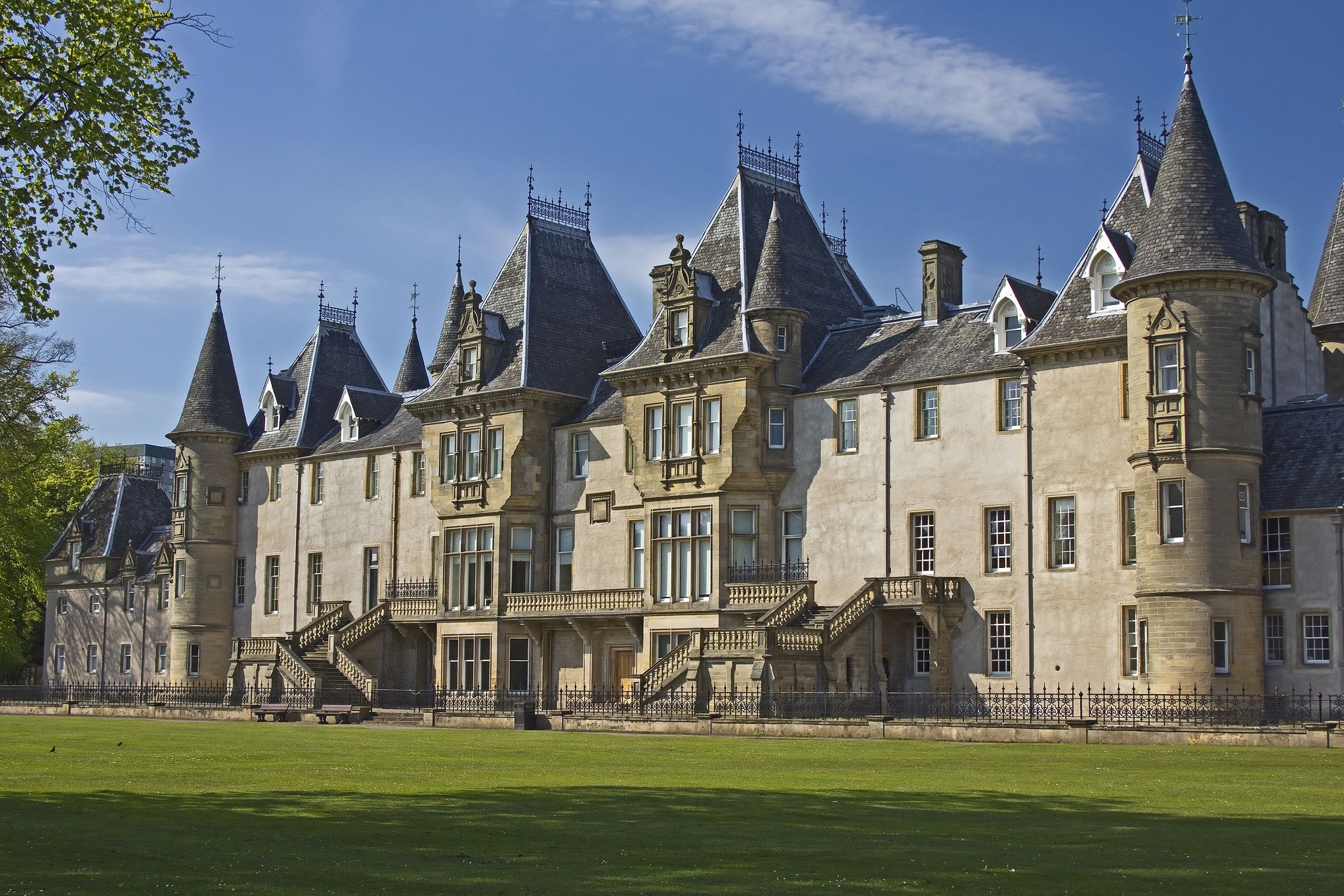 Callendar House travel guide