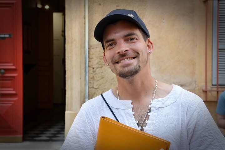 Time flies in this complete tour of Aix-en-Provence