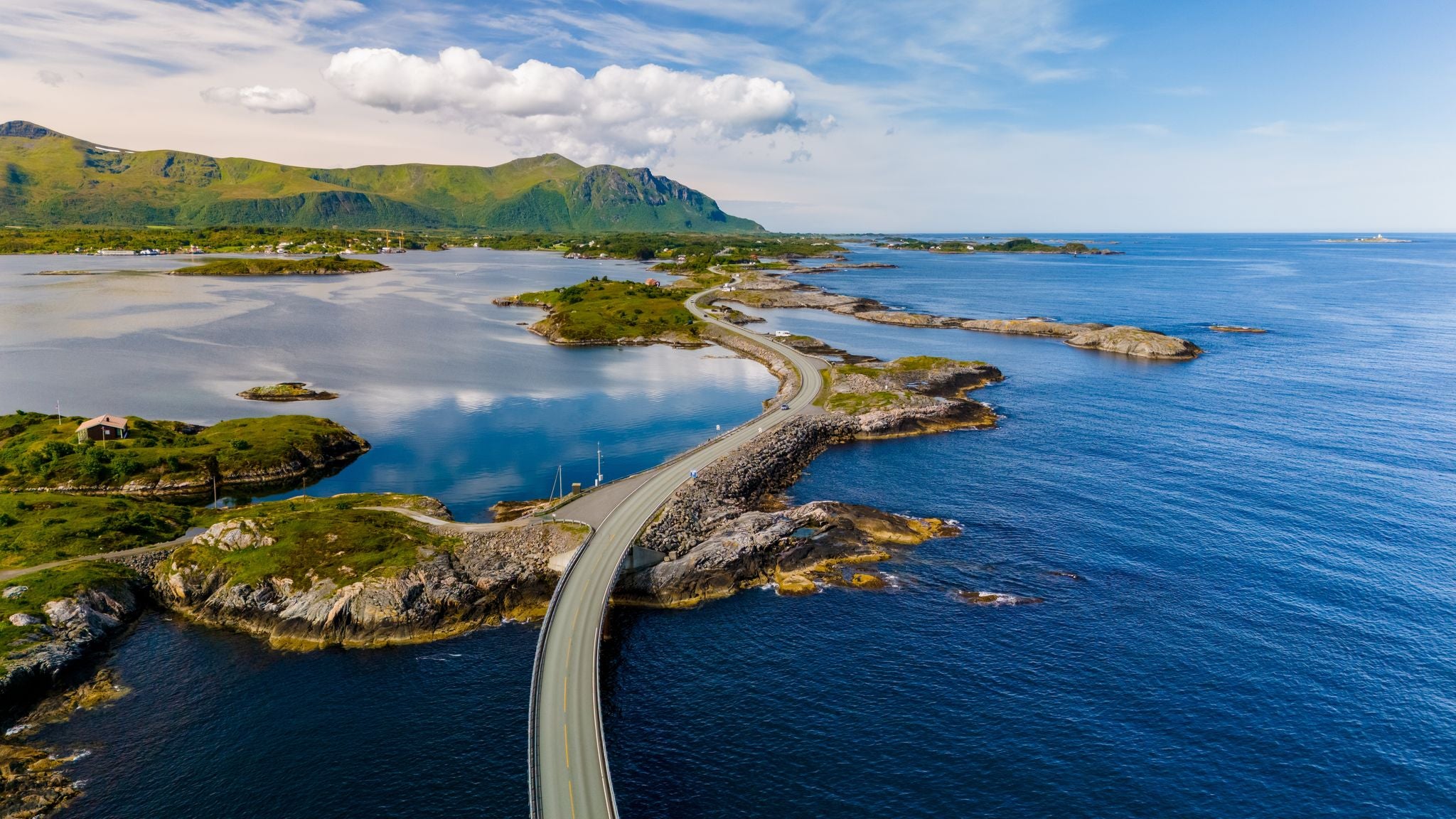 Atlantic Road Bridge in Norway.jpg