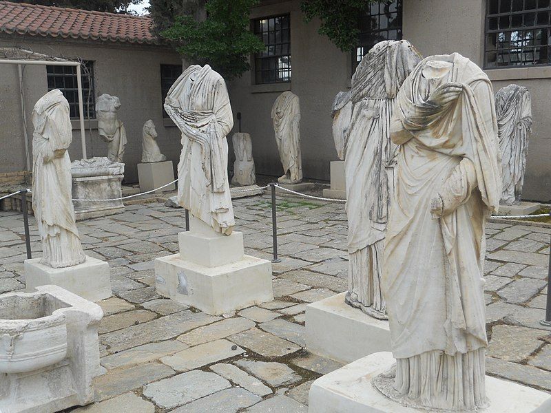 photo of Atrium, Ancient Korinthos, Greece.