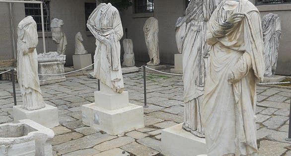 photo of Atrium, Ancient Korinthos, Greece.