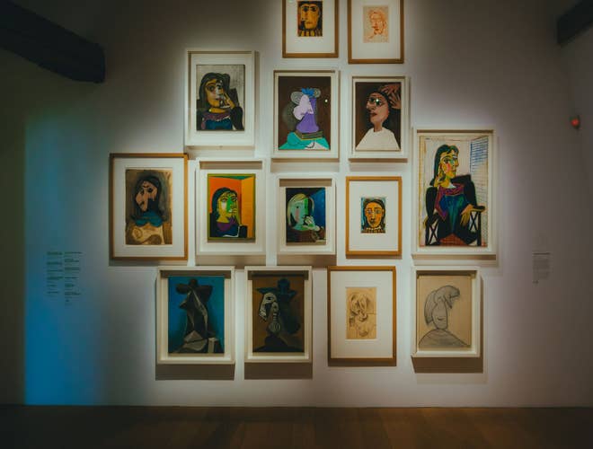 shutterstock_2568564533 (1).jpg