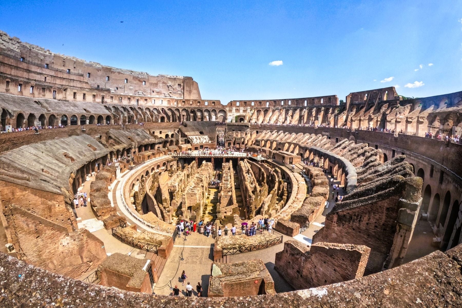 rome-colosseum-interior.jpg