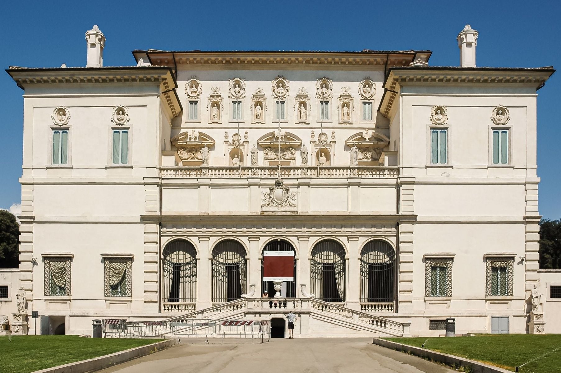 borghese-gallery-in-villa-borghese-in-rome.jpg