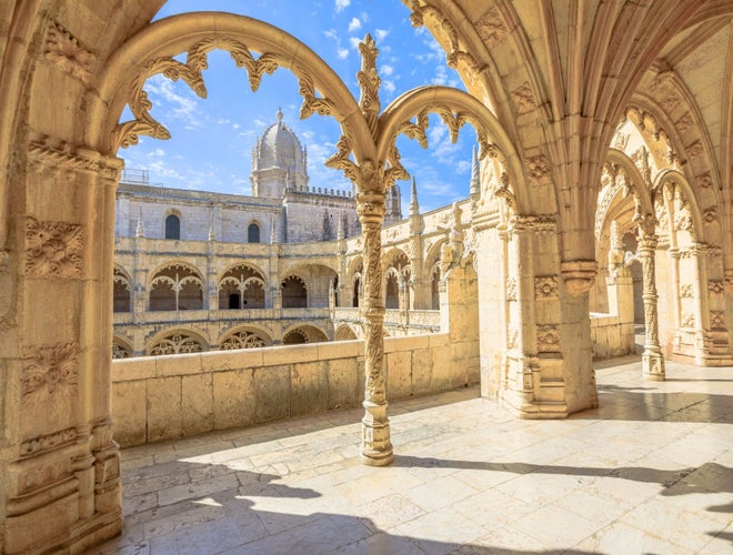 jeronimos-monastery-in-lisbon.jpg