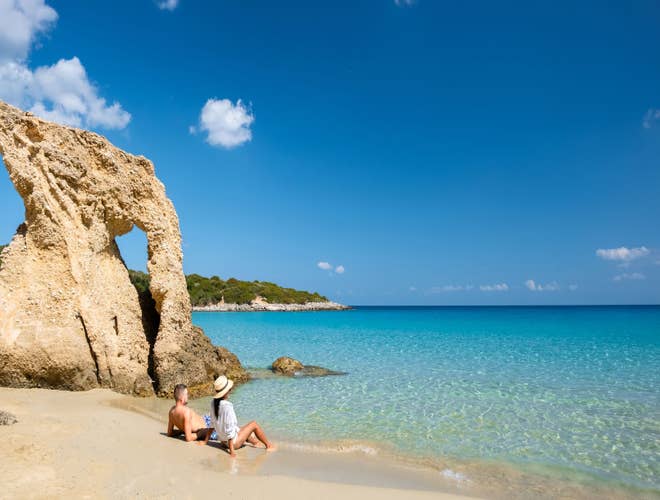 shutterstock_2398166833 (1).jpg