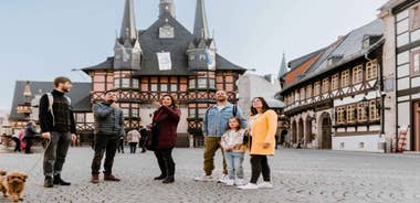 Wernigerode: Daily city tour "1000 steps around the town hall"
