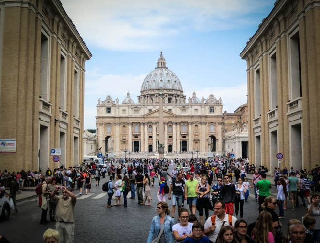 travelcoffeebook-vatican-594612.jpg