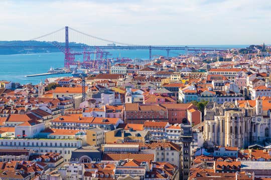 Portugal in April: Weather, Things To Do, and Travel Tips