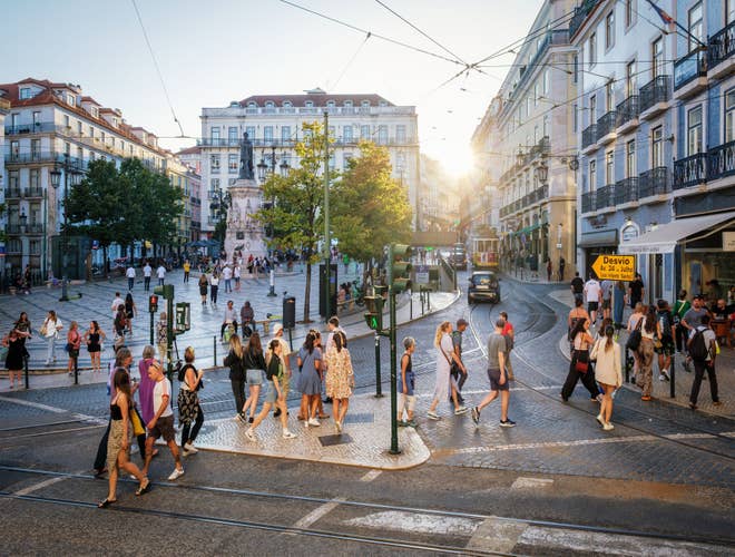 shutterstock_2346430137 (1).jpg