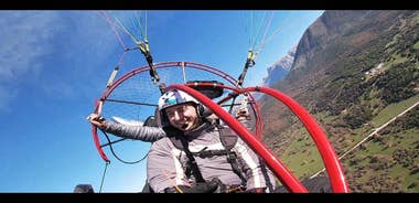 Tandem flight with paramotor from above ioannina zagori