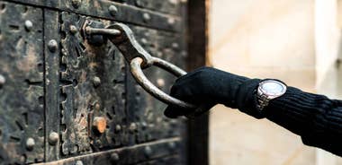 Torun: Spy-Themed Walk & Game with Host/Guide