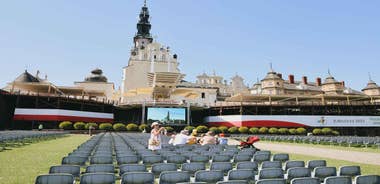 Częstochowa: Morning Food Tour with Breakfast & Pierogi