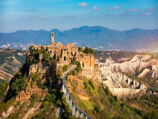 shutterstock_2199735385 (1).jpg