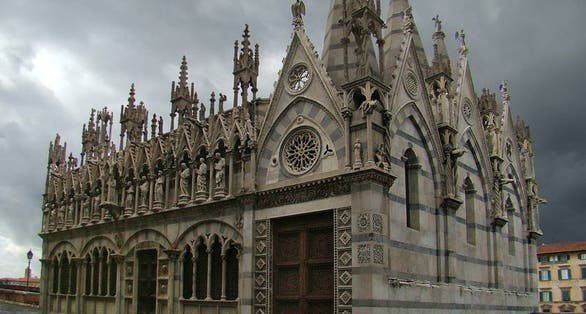 photo of view The south side of the churc, Pisa, Italy.