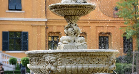 The Städtische Galerie im Lenbachhaus is an art museum in the Bavarian capital of Munich.