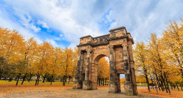 Photo of McLennan arch at entrance to glasgow green, glasgow, scotland, UK.