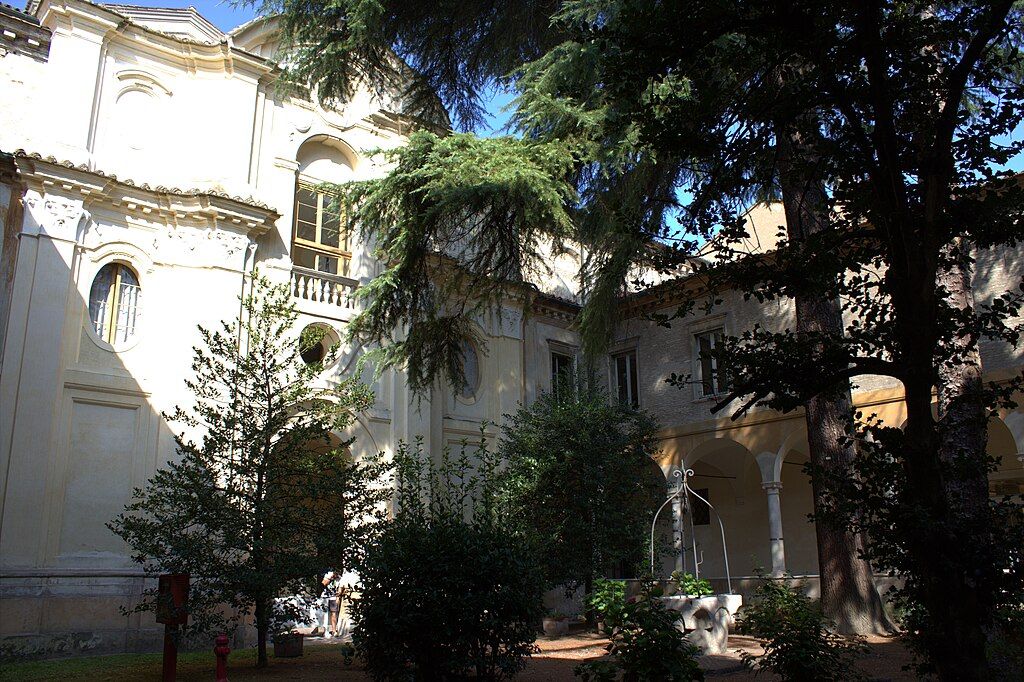 photo of view of Chiostro all'interno dell'edificio della biblioteca Classense, Ravenna, Italy.