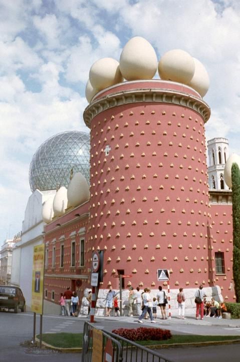 Dalí Theatre-Museum