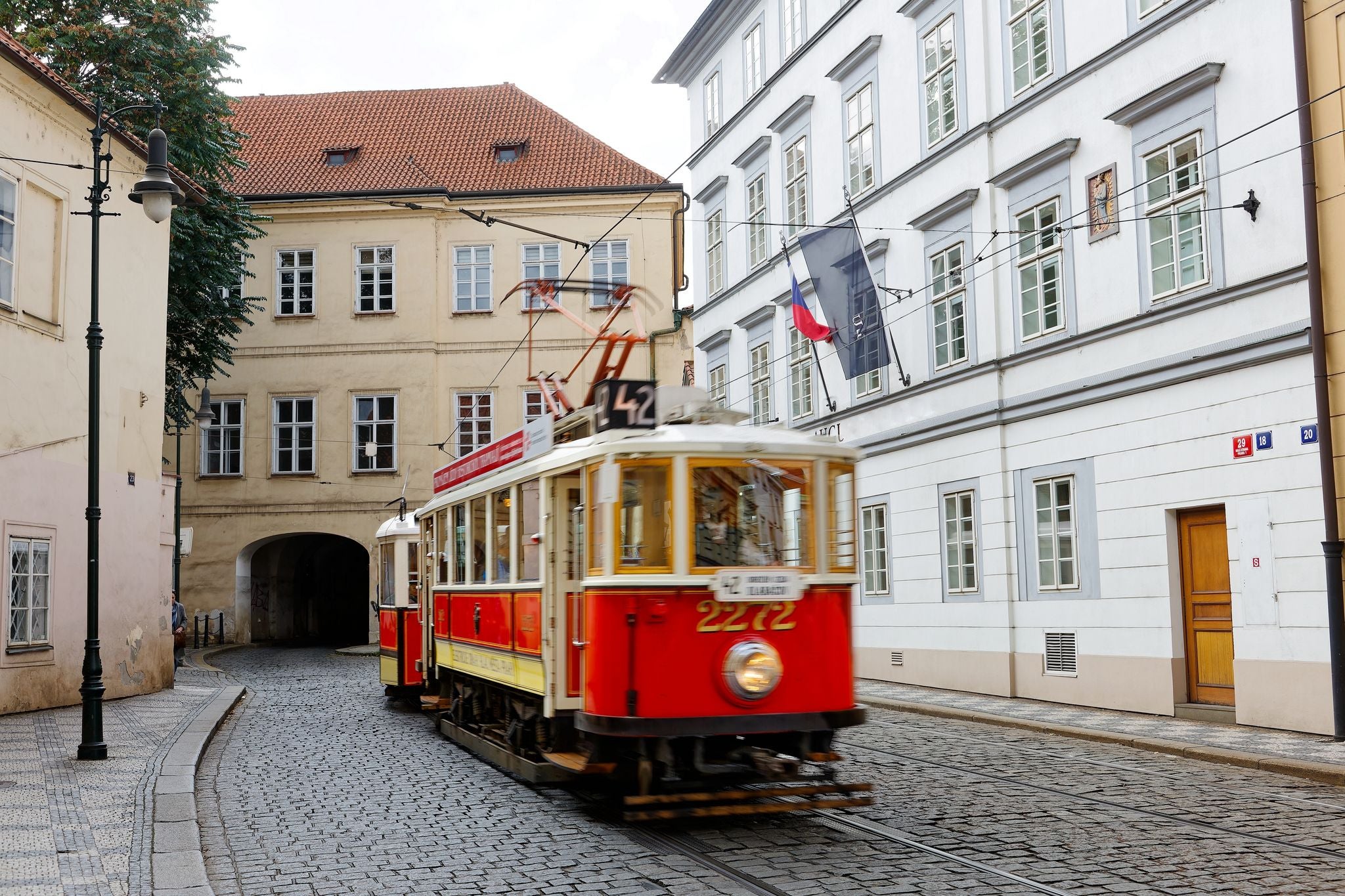 Vintage Tram Prague.jpg