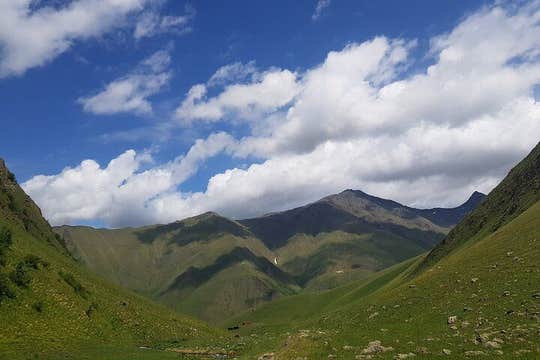 Private two days (one night) tour to Kazbegi and Juta with hikes - via Mtskheta.
