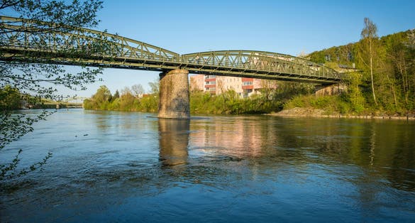 photo of view of metal train bridge over river traun, Wels, Oberoesterreich, Austria