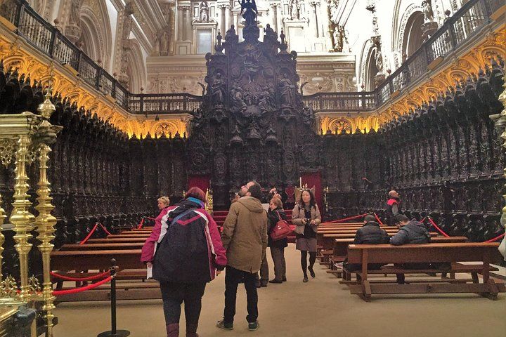 Mosque-Cathedral, Alcazar & Jewish Quarter with Tickets 