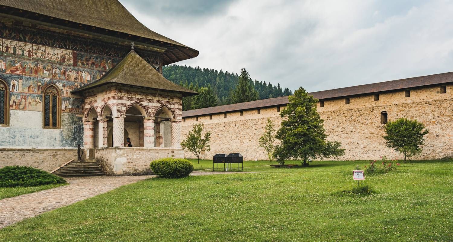 Six days trip to northeast Romania and the Republic of Moldova from Iasi