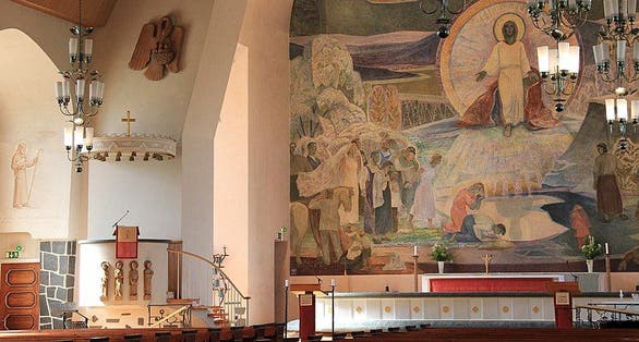  Rovaniemi church front part and pulpit.