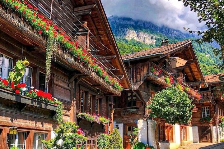 From Zurich Grindelwald, Lauterbrunnen Interlaken Swiss Alps