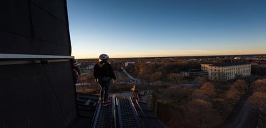 Roofwalking on the worlds greatest pink castle!