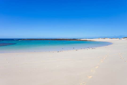 4-Day Fuerteventura Beach Holiday in El Cotillo With Itinerary