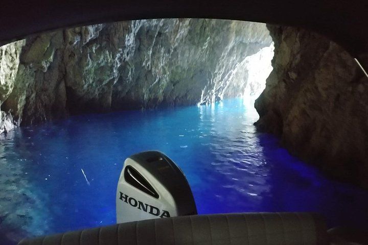 Blue Cave and Hvar Tour - 5 Islands Tour from Split and Trogir