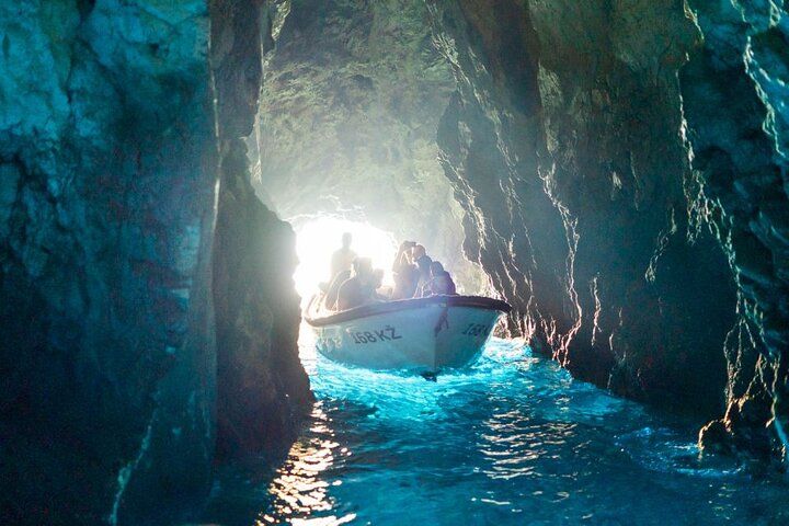 Blue & Green Cave Vis Island and Pakleni Islands Private Day Trip from Hvar