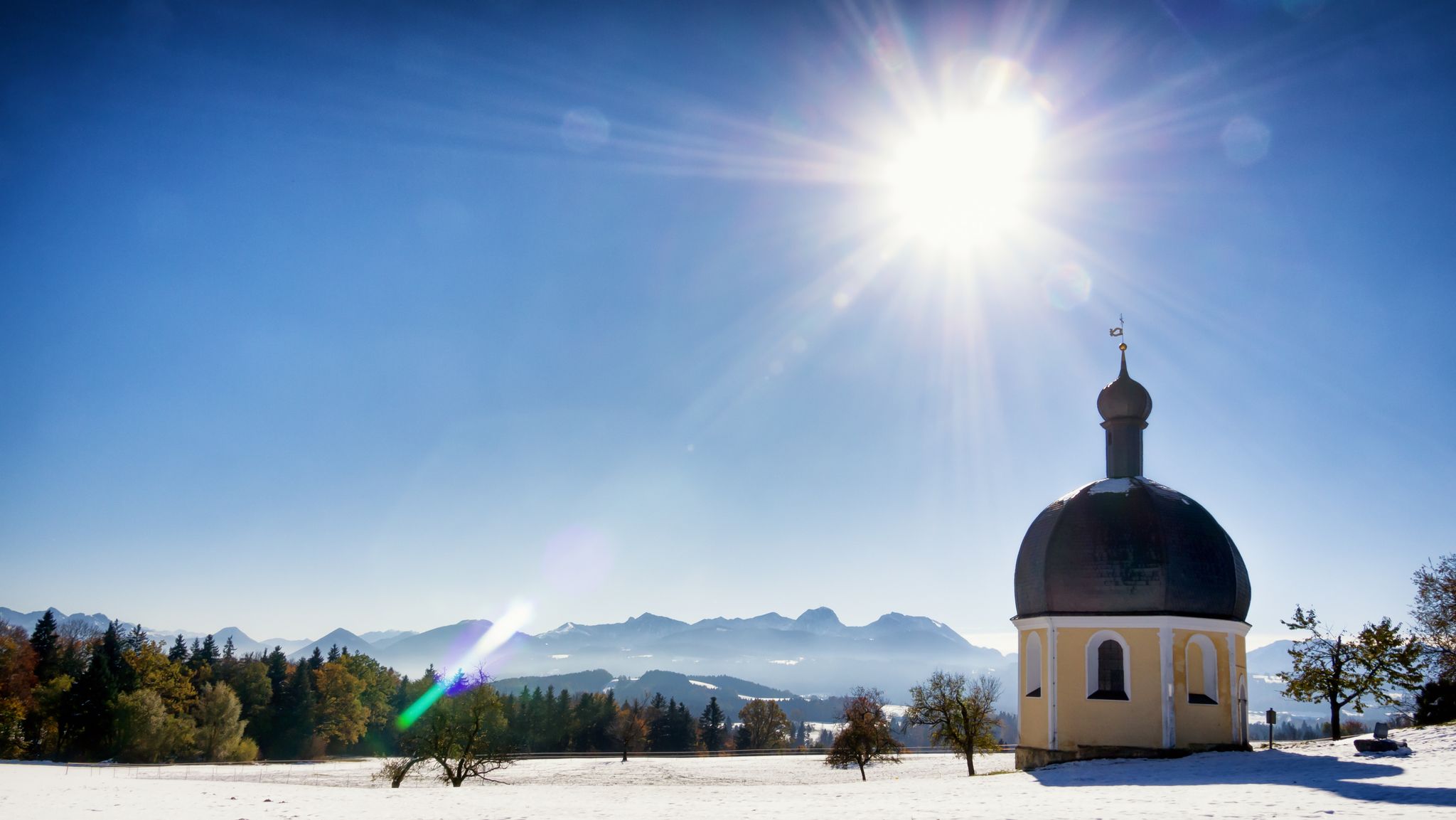 small bavarian chapel and church near rosenheim