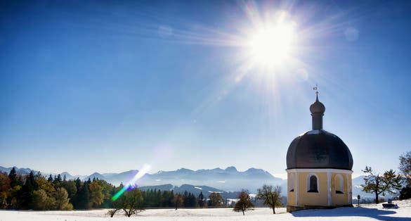 small bavarian chapel and church near rosenheim