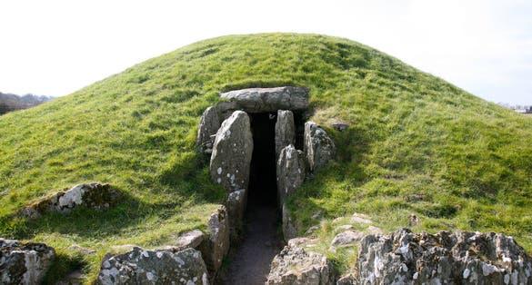 Photo of Bryn Celli Ddu burial chamber overlying a henge monument Isle of Anglesey North Wales.