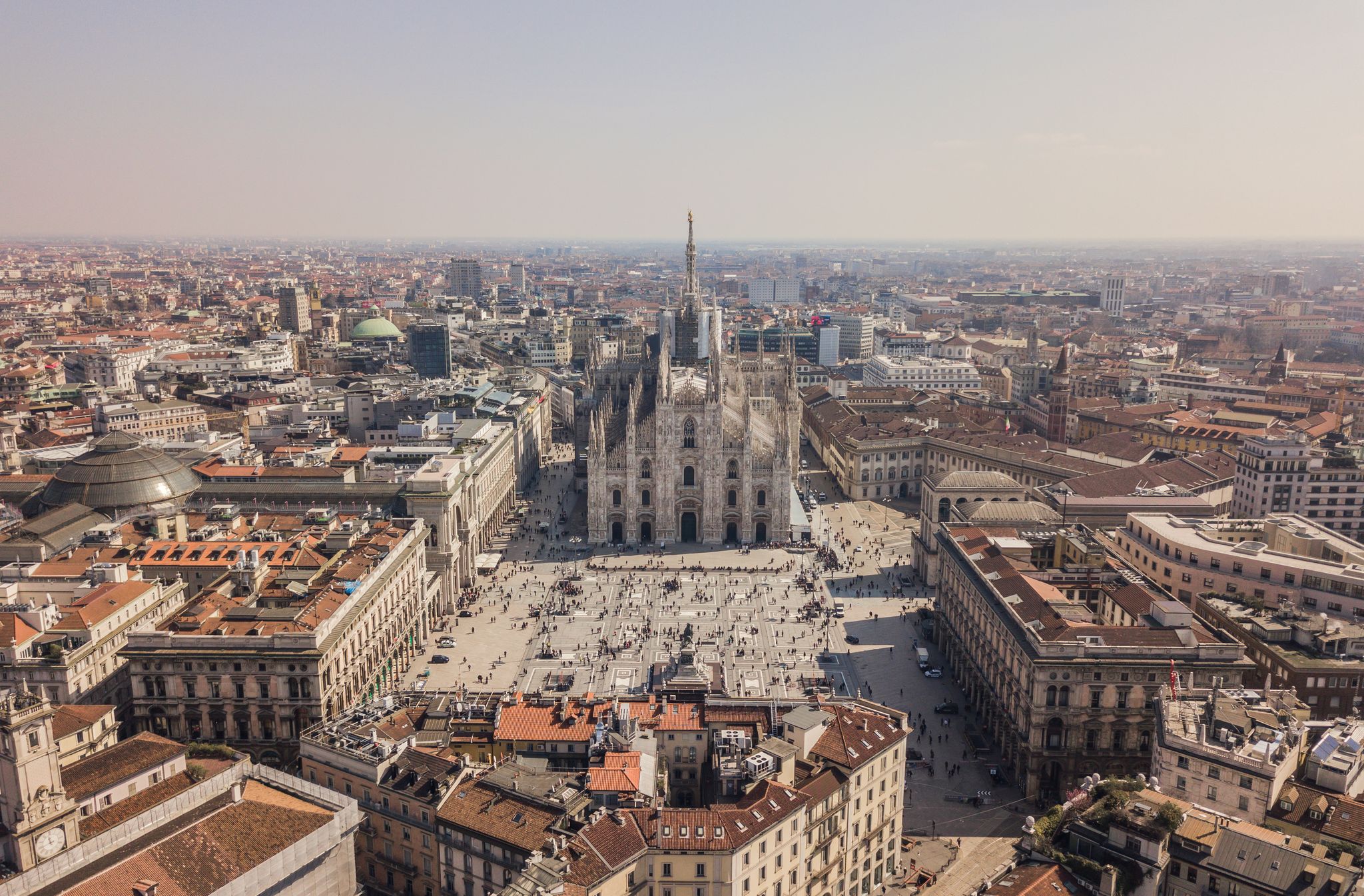 photo of aerial view of duomo di Milano, Galleria vittorio emanuele II, Piazza del duomo.