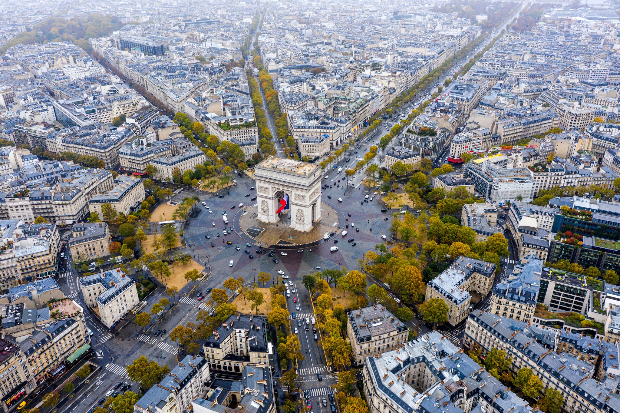 Photo of aerial view of Arc de Triomphe, Paris, France.
