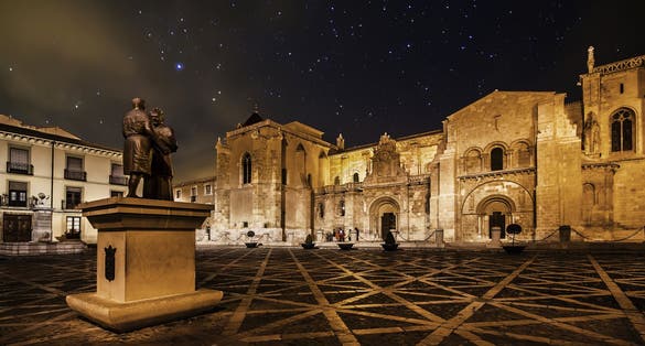 Photo of Collegiate Church of San Isidoro at night, Leon (Castilla y Leon), Spain.
