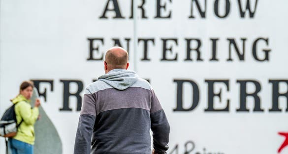 Man entering free Derry.