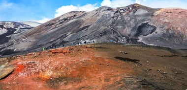 Mount Etna: Trek to 3000m with cable car and 4x4