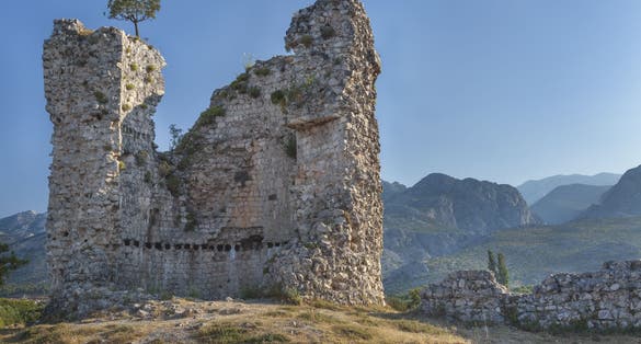 Photo of the remains of the ancient castle of Vecka kula, Croatia.