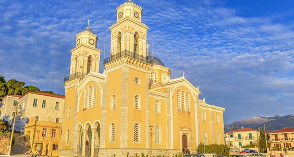 Photo of the church of Ypapanti is the Metropolitan church of Kalamata city.
