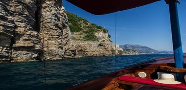 Montenegro: Budva Boat Tour with Sightseeing and Snorkeling