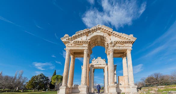 The Ancient City of Aphrodisias is located in the Aydın province of Turkey and was included in the UNESCO World Heritage List in 2015. The Ancient City of Aphrodisias, which belonged to the Roman peop